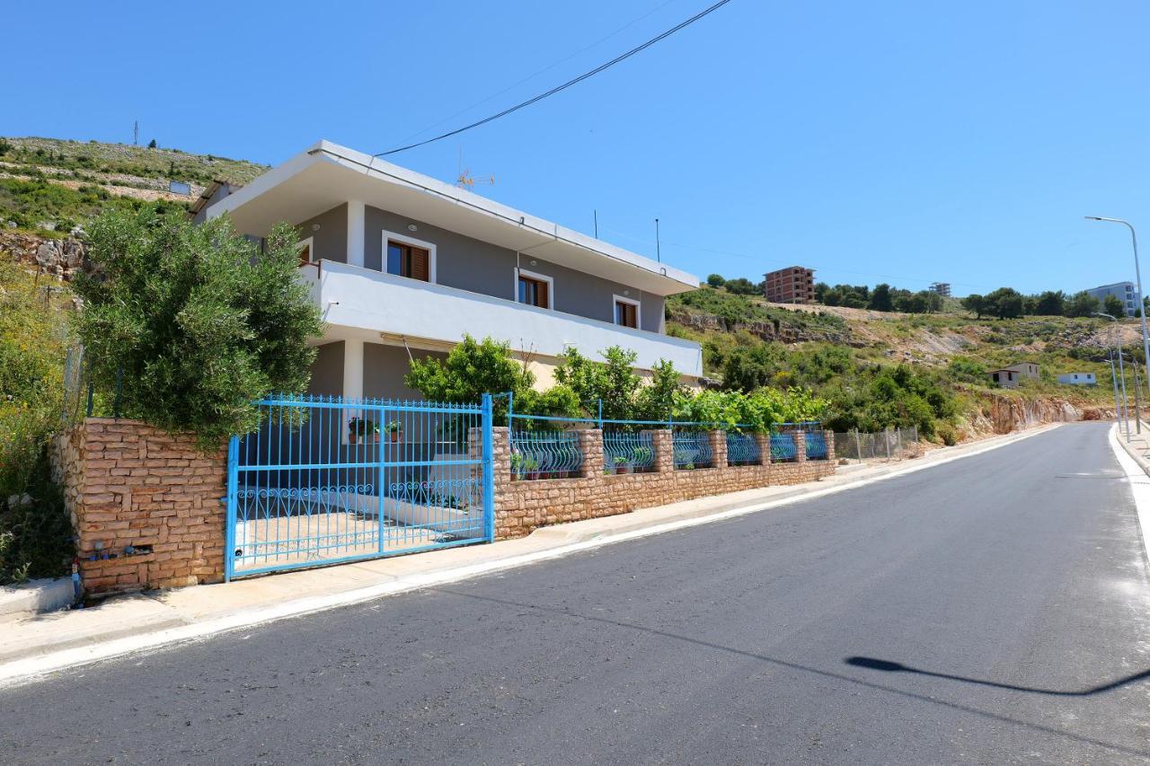 Villa Seventh Heaven Саранде Екстериор снимка