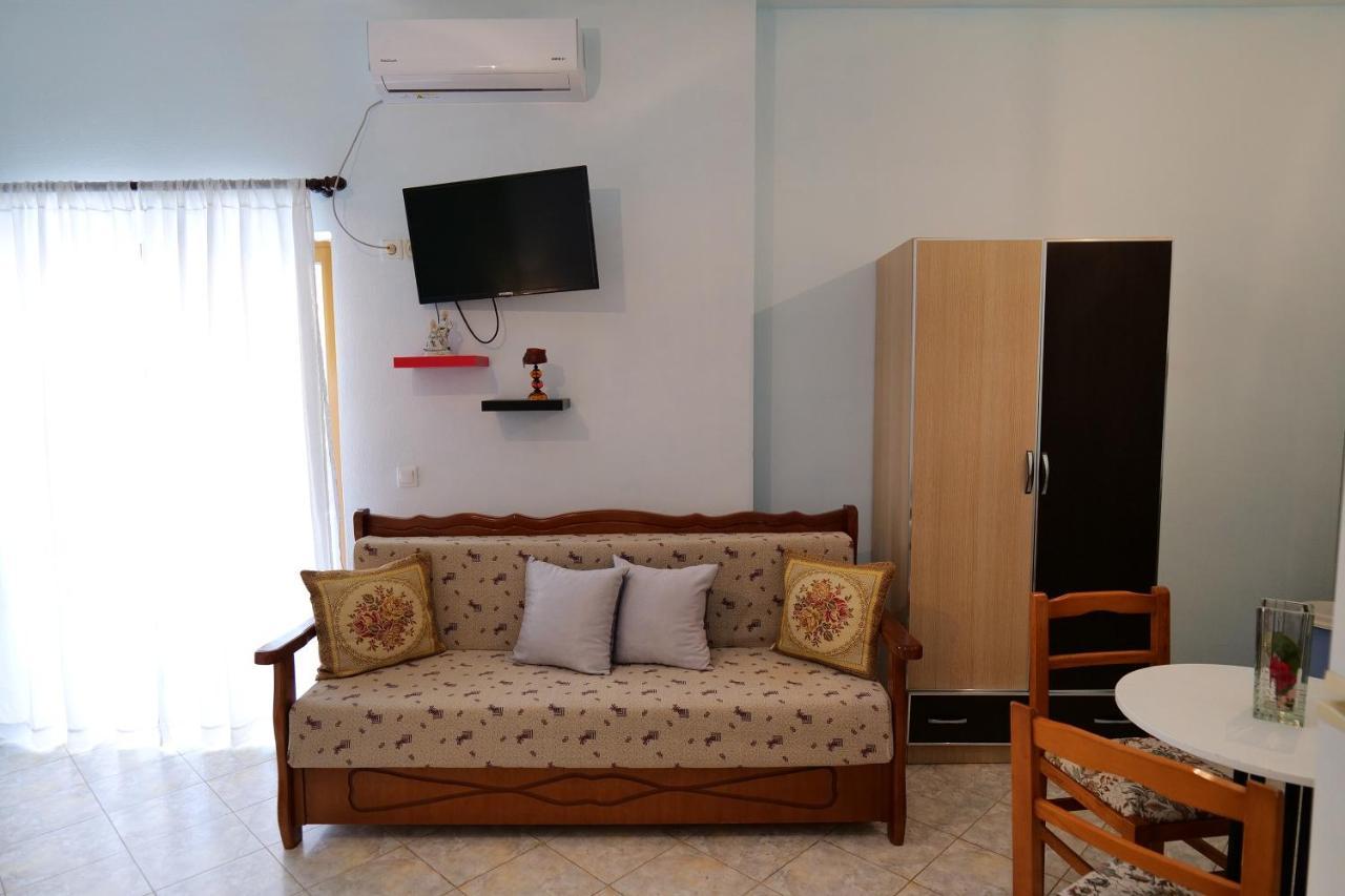 Villa Seventh Heaven Саранде Екстериор снимка