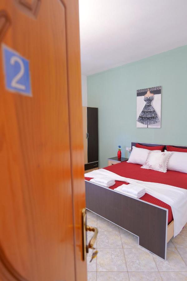 Villa Seventh Heaven Саранде Екстериор снимка